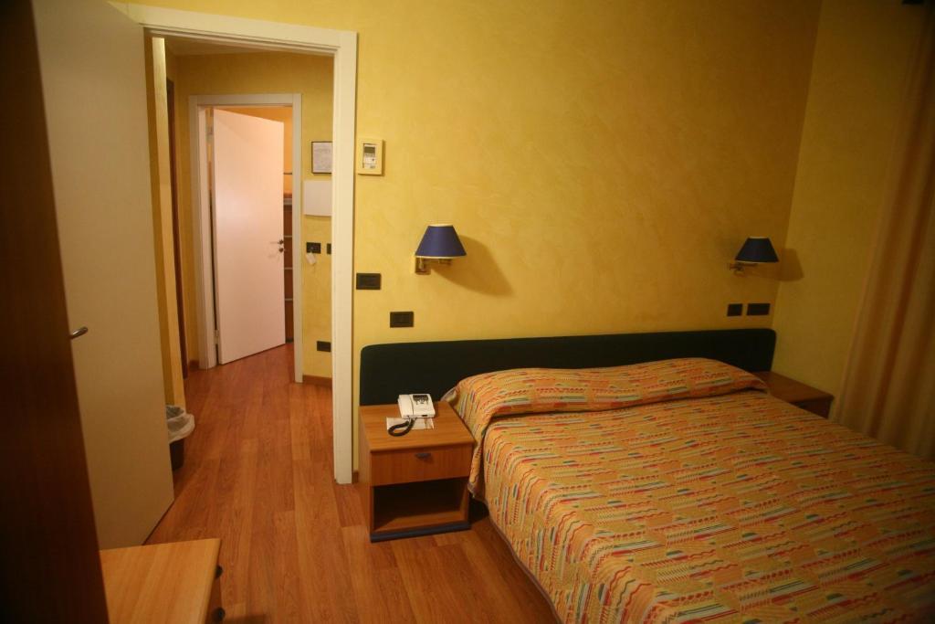 Hotel Victoria Porto San Giorgio Pokój zdjęcie